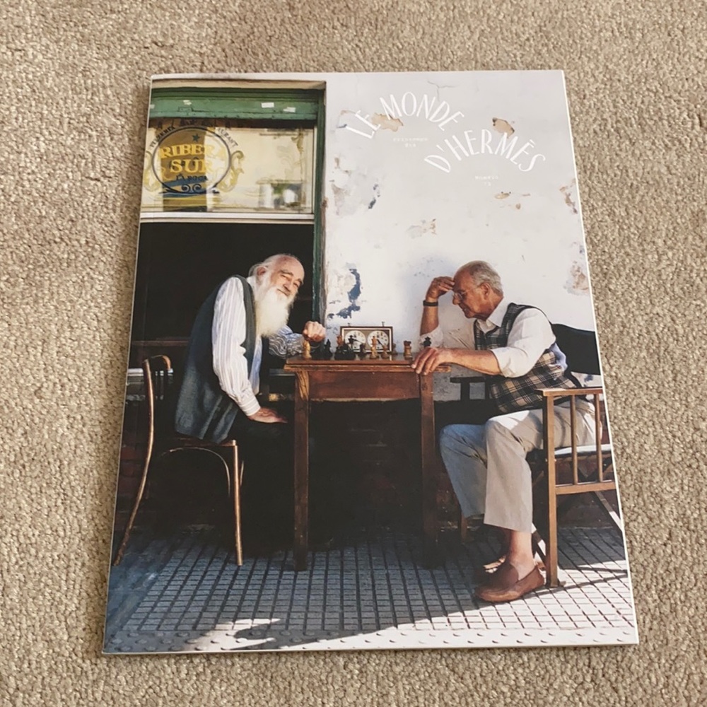Hermés Le monde d’hermés collectible coffee table magazine catalogue